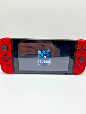 Nintendo switch console rossa Funzionante originale usato Joycon no gioco - Image 1 of 4