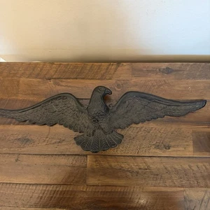 Decoración colgante de pared exterior aluminio fundido alas extendidas American Eagle vintage - Imagen 1 de 11