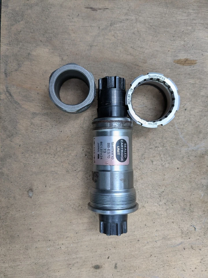Shimano BB-ES70 Octalink Innenlager 73 118 Englisch mit Einbau+Ausbau Werkzeug - Bild 1 von 4