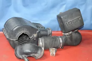 Manguera resonador carcasa filtro de aire Chevy GMC Suburban Tahoe Yukon 1996-1999 5,7 - Imagen 1 de 19