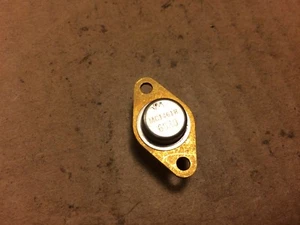 NOS Vintage Motorola MC1461R Voltage Regulator Guaranteed to work (2 available) - Picture 1 of 4
