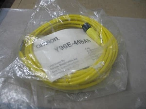 Neu im Karton Omron Y96E-44SA5 MICRO-CHANGE COMMECTOR 4 PIN 5M PIGTAIL P9896 - Bild 1 von 2