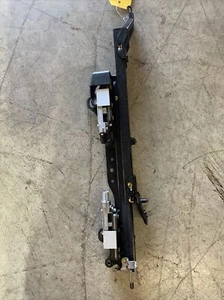 2004 Lexus ES330 right front seat right side rail Bb105 - Picture 1 of 4