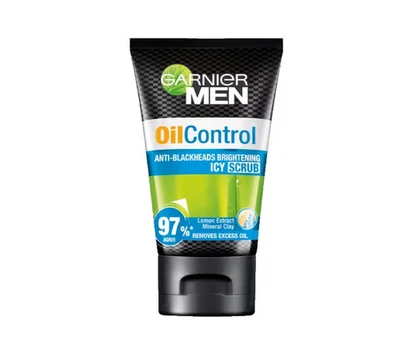 2X Garnier Men Oil Control Anti Blackheads Brightening Icy Scrub 100ML - Image 1 of 4