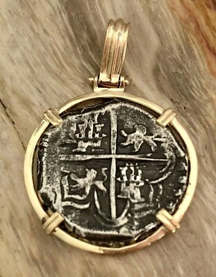 Colgante Moneda ATOCHA Oro Amarillo 14k Tesoro Moneda Joyería Foto 1 de 4