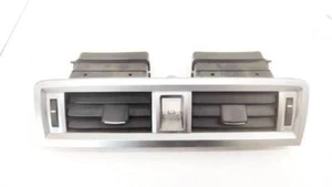 Subaru Outback 2015 Dash Vent (Air Vent Grille) 66110AL00A, U12A22 #2097239-40 - Bild 1 von 9