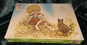 Vintage 1976 Holly Hobbie With Cat  250 Pc Complete Puzzle Milton Bradley  - Picture 1 of 7