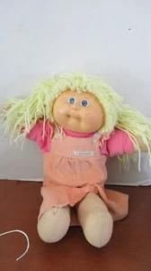 MUÑECA ORIGINAL REPOLLO PARCHE NIÑOS Talla Completa Niña en Mono Original 1982 (tk) - Imagen 1 de 4