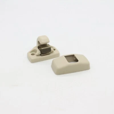 Gancho clip para para parasol Skoda Beetle para VW Jetta Golf Passat OEM 3B0857561B beige Foto 1 de 4