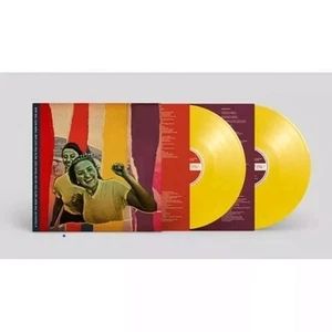 Aly & Aj A Touch Of The Beat VINYL Daffodil Yellow Walmart Exclusive VG+ Pop - Foto 1 di 1