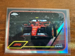 2024 Topps Chrome Formula 1 Refractors #76 Carlos Sainz CAR - Bild 1 von 2