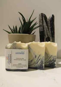 UNSCENTED - Moisturizing Handmade-Homemade Clay & Charcoal Bar Soap, wt. 4oz - Picture 1 of 3