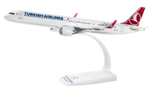 New! Herpa 612210 Turkish Airlines Airbus A321neo reg. TC-LSA 1:200 scale model - Picture 1 of 1