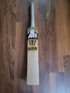 MB Malik "SHER AMIN" Cricket Bat  2.6 LBS - Picture 1 of 6
