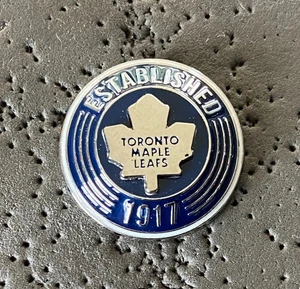 Toronto Maple Leafs Established 1917 NHL Hockey Pin - Imagen 1 de 2