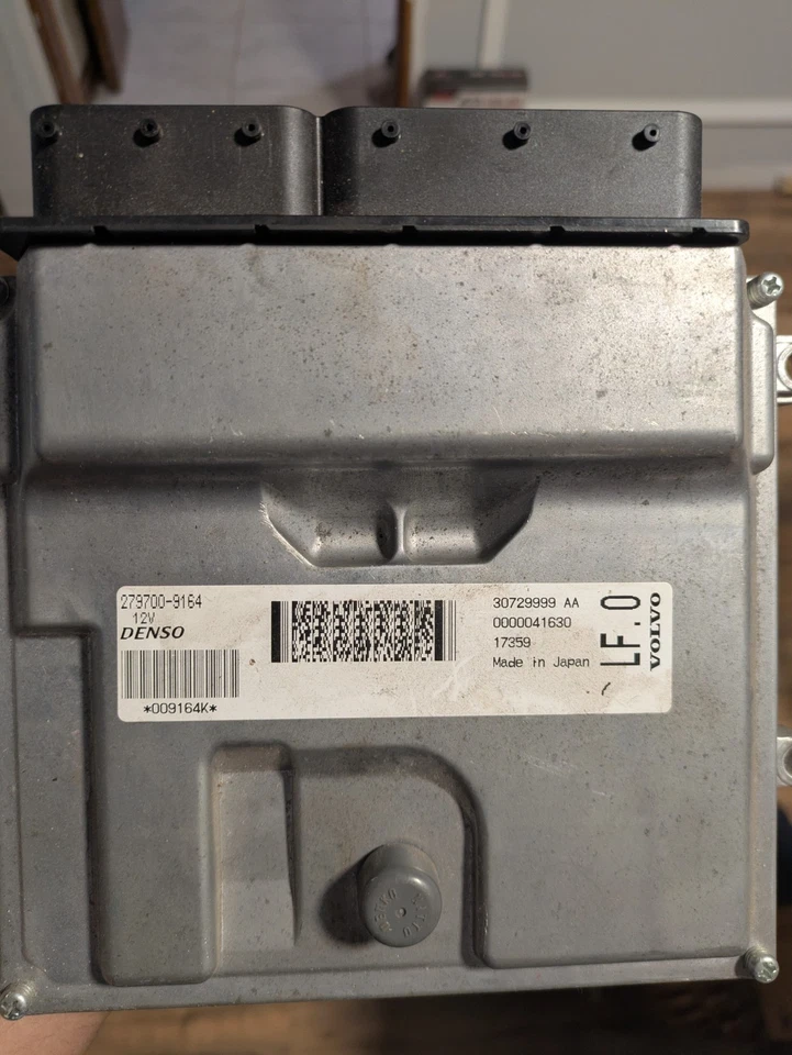 COMPUTADORA MOTOR VOLVO XC90 2005 2006 2007 2008 2009 2010 30729999 AA PCM ECM OEM Foto 1 de 1