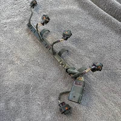 Arnés inyector Saturn Sky 2.0 Turbo Redline 2008. Foto 1 de 4