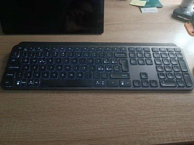 Logitech MX Keys S Tastiera a Membrana senza Fili - Grafite, Italiano - Immagine 1 di 2