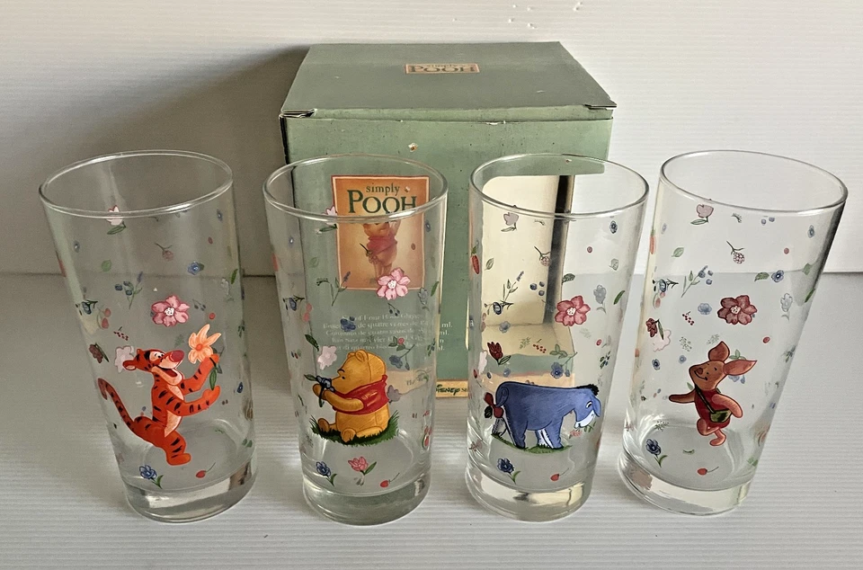 Juego de 4 vasos altos Disney Simply Pooh Pooh Piglet Tigger Eeyor 15 oz nuevo en caja Foto 1 de 4