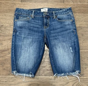 Women’s Juniors Size 1 / 2 Aeropostale Denim Cutoff Jean Shorts - Picture 1 of 6