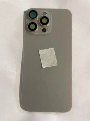Back vetro Scocca Posteriore Per iPhone 15 Pro Max Comp. Argento natural titanio - Immagine 1 di 2