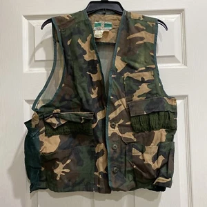 Game Winner Mens Green Camouflage Hunting Vest With Mesh - Size M 38/40 - Picture 1 of 4