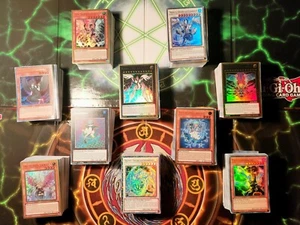 Yugioh Sammlung 100 unterschiedliche deutsche Karten mit Holos (1 Stapel) ✨ - Bild 1 von 5