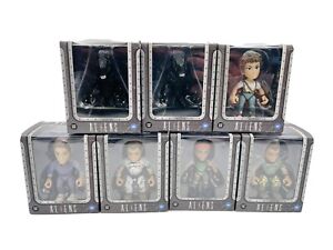 Alien Action Figures Loyal Subjects Set of 7 Vinyl Collectibles Toy Sale New