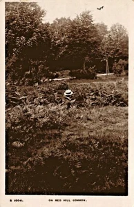 Reigate Surrey Postcard C1910 Real Photo Man In Straw Boater On Red Hill Common - Picture 1 of 3