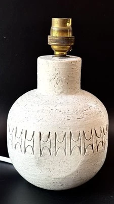 Vintage Italian Bitossi “ Dente “ White Table Lamp - image 1 of 4