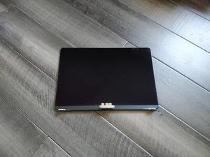Genuine, Apple MacBook Air 13.6’’ A2681 2022 M2 LCD Screen, Midnight(blue) - Picture 1 of 6