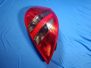 Mercedes W169 A-Klasse Rückleuchte rechts A1698200464 - Bild 1 von 5