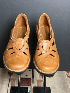 Women's Clarks Bendables Chestnut Leather Mary Jane Loafer Sz. 6.5 NWOB - Picture 1 of 10