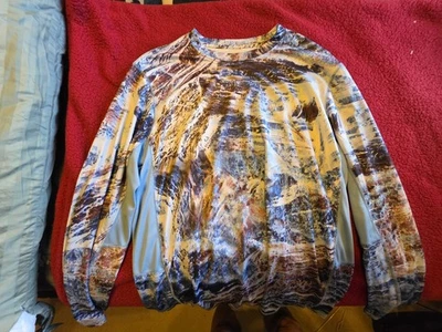 Realtree Fishing Shirt - Size L - Image 1 of 2