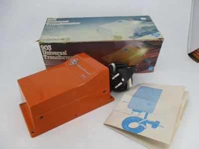 DV12406 ROCO UNIVERSAL TRANSFORMER 220 V - 50/60 HZ REF 903 - Image 1 of 4