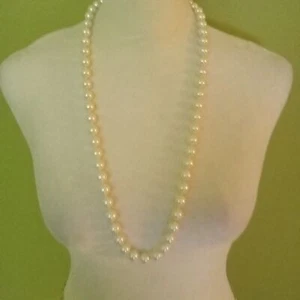 Vtg Necklace Faux Pearl beaded plastic classic old money style preppy Costume - Picture 1 of 9