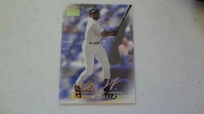 1999 SKYBOX PREMIUM #95 BERNIE WILLIAMS BASEBALL CARD - Image 1 of 2
