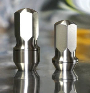 ZAKGEAR 10x+10x set Closed Titanium Lug Wheel Nut 1/2-20 17 Floating 60 Acorn - Picture 1 of 10