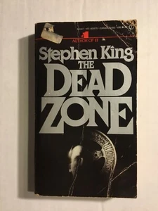 The Dead Zone by Stephen King 1980 Paperback (Signet) 1st Printing - Picture 1 of 4