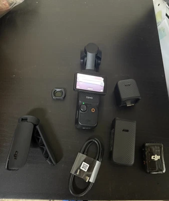 Osmo Pocket 3 Creator, cámara de vlogging con CMOS de 1"" y video 4K/120 fps, 3 ejes Foto 1 de 4