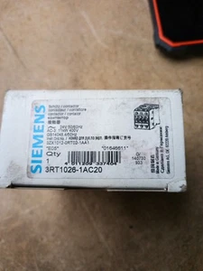 SIEMENS 3RT1026-1AC20 24V - Picture 1 of 3