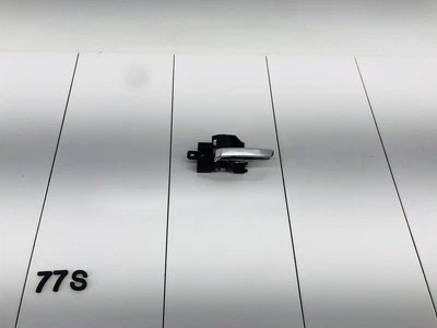 14-20 MITSUBISHI OUTLANDER DELANTERO IZQUIERDO LADO DEL CONDUCTOR INTERIOR MANIJA DE PUERTA OEM Foto 1 de 4