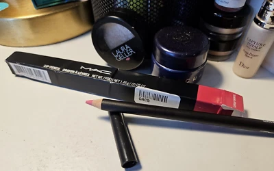 MAC Lip Pencil TALKING POINTS 1.45g/0.05oz - Image 1 of 3