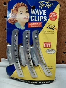 New Old Stock Vintage Tip Top Wave Clips On Display Card, Set of 3 - Picture 1 of 2