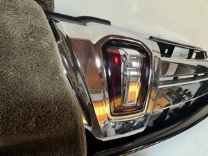 Toyota ISIS ANM10|ANM15| Parrilla delantera|Rejilla roja icono hermoso - Imagen 1 de 7