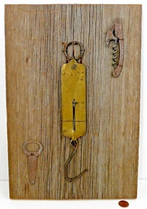Wooden Barn Board Rustic Country Chatillon Balance Tool Folk Art Wall Decor VTG - Picture 1 of 12