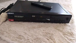 Sony CDP-XE310 CD-Player / Schwarz / inkl. Fernbedienung - Bild 1 von 7