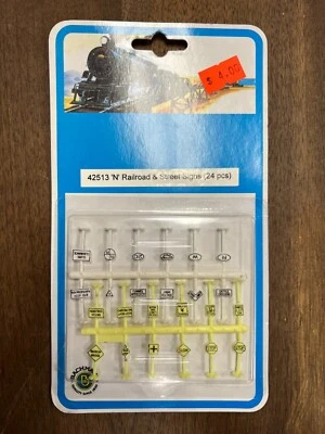 Bachmann 42513 N Scale Railroad and Street Signs (24 pieces) NEW - Image 1 of 4