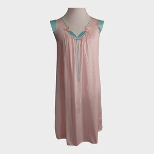 Camisón vintage Lorena talla pequeña rosa claro nailon fluido Fairycore Chemise - Imagen 1 de 14