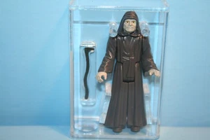 DE COLECCIÓN STAR WARS EMPERADOR GRADUADO AFA 80 NM+ 84 FIGURAS SIN COO ARMA KENNER - Imagen 1 de 10